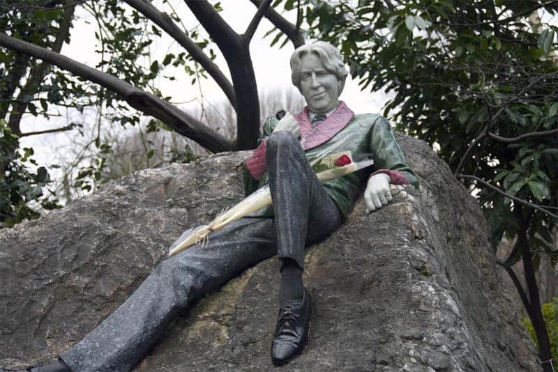 Oscar Wilde Merrion Square Dublin