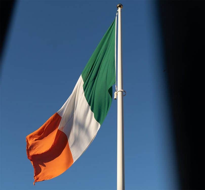 Alle Fahne von irland auf einen Blick