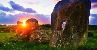 Irlands Steine und Felsen
