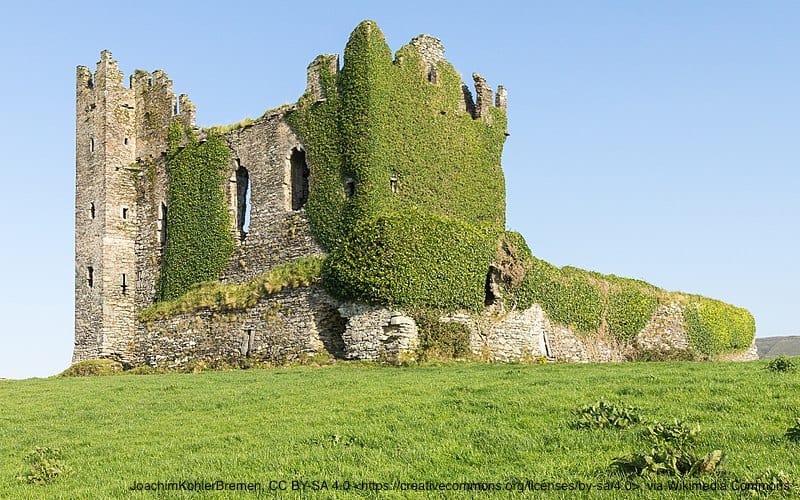 Ballycarbery Castle