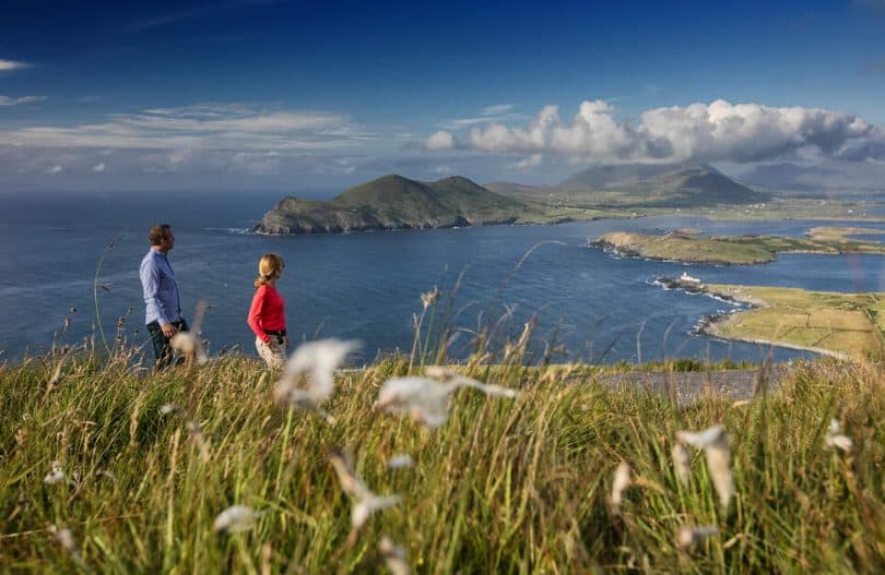 Blick vom Geokaun Mountain auf die Skelligs